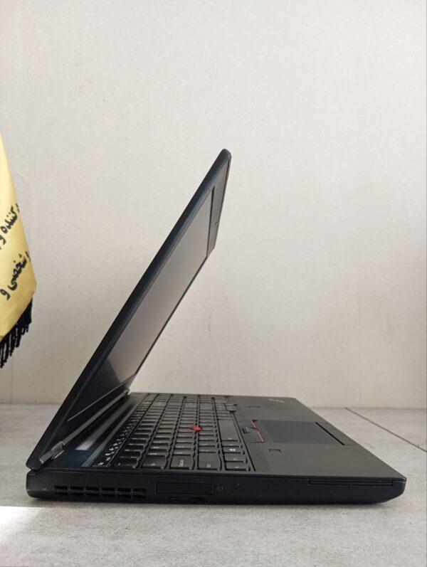 لپ تاپ lenovo ThinkPad p50 - Image 3