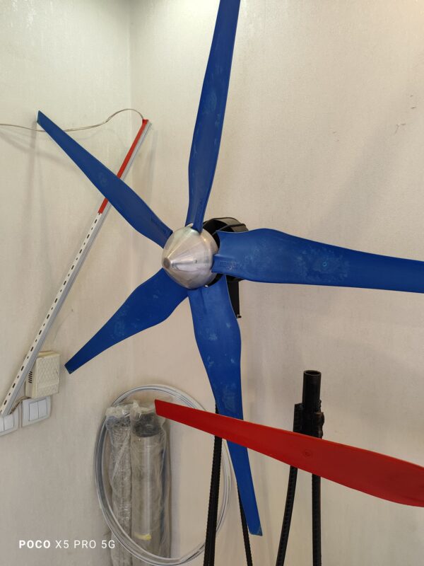 توربین بادی 5 پره 700w